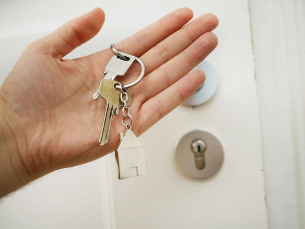 https://KristinL.StopRentingStartOwning.org